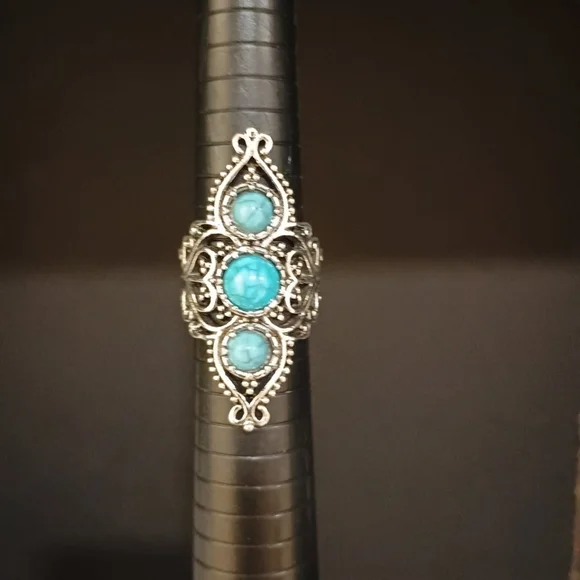 Beautiful bohemian-style statement ring - Picture 1 of 1